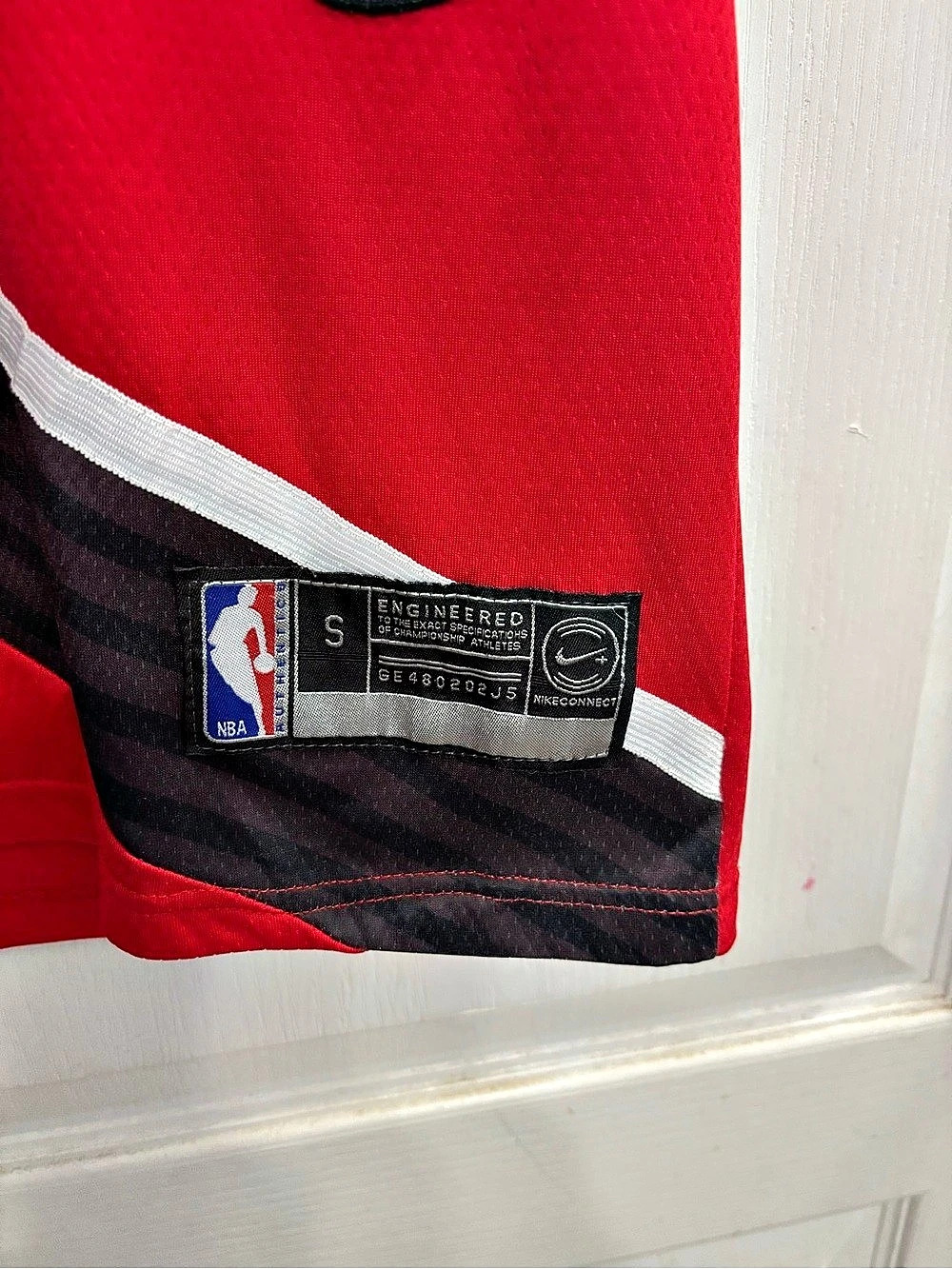 Damian Lillard Portland Trail Blazers Nike Youth Small S 8 Jersey Biofreeze Red - Picture 7 of 7